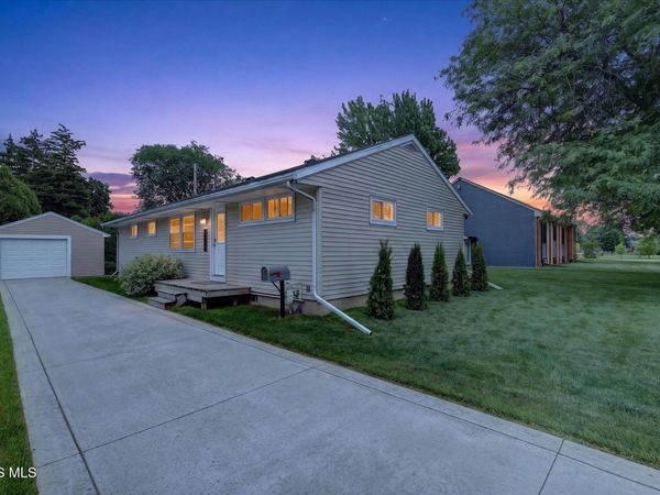 1032 Leith Street, Maumee, OH 43537