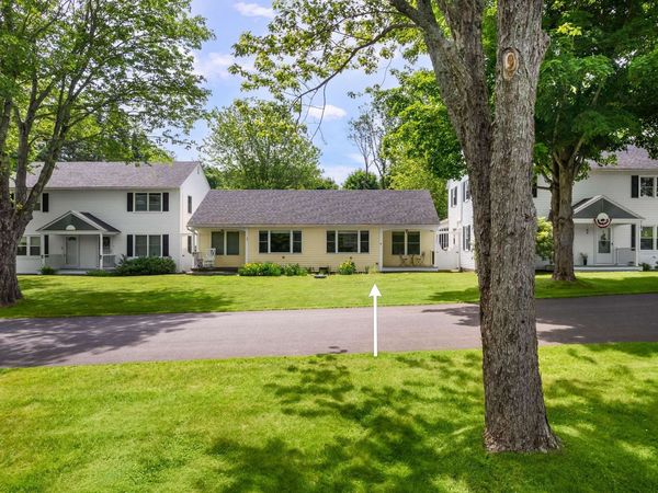 18 Woodside Meadow Road, Unit 4, York, ME 03909