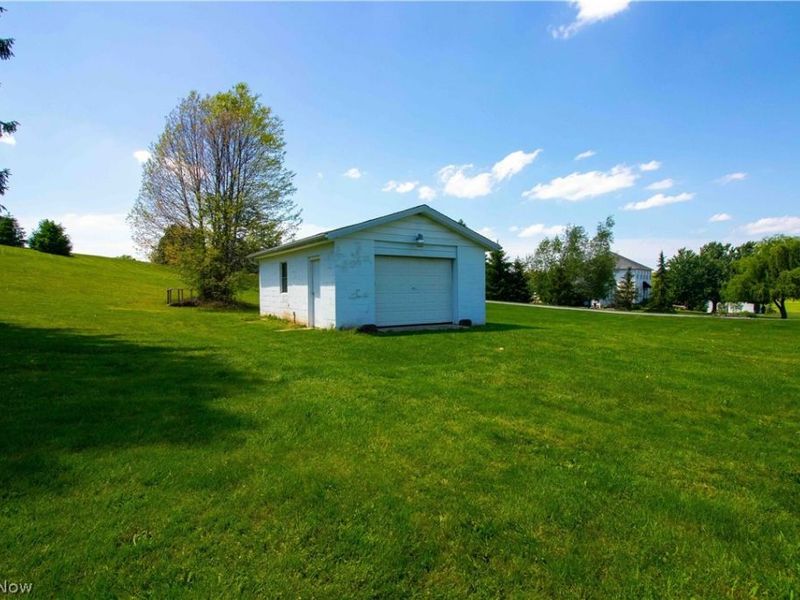 10381 Portage Street NW, Canal Fulton, OH 44614 Photo 19