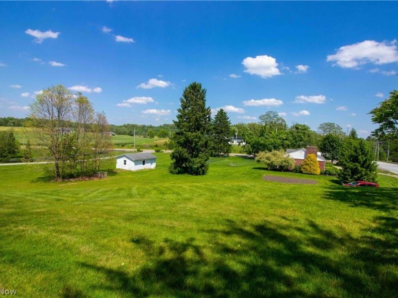 10381 Portage Street NW, Canal Fulton, OH 44614 Photo 21