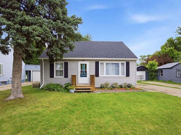 109 2nd Street NW, Dilworth, MN 56529