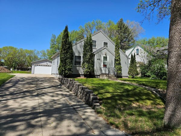 412 14th Street SE, Willmar, MN 56201