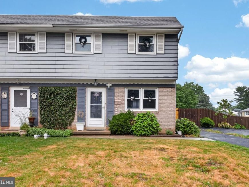 501 General Sutter Avenue, Lititz, PA 17543 Main Photo