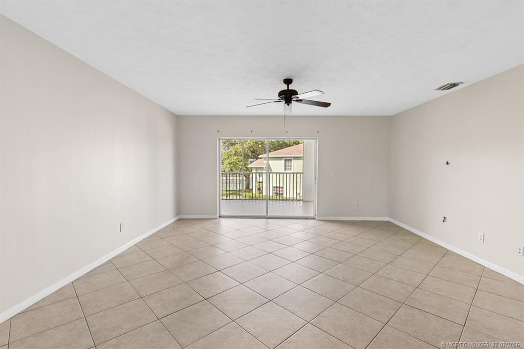 2127 SE Wild Meadow Circle, Port Saint Lucie, FL 34952 Photo