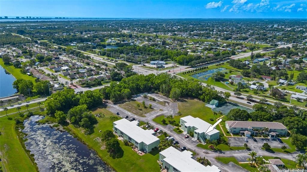 2127 SE Wild Meadow Circle, Port Saint Lucie, FL 34952 Photo