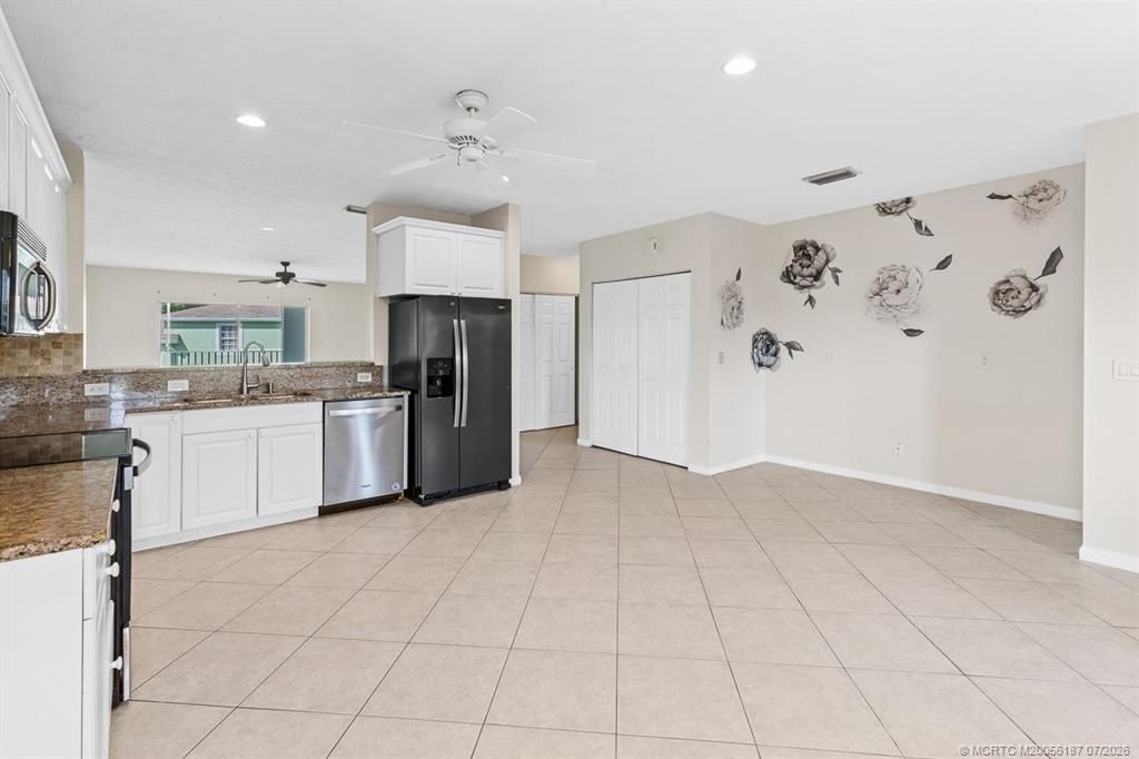 2127 SE Wild Meadow Circle, Port Saint Lucie, FL 34952 Photo