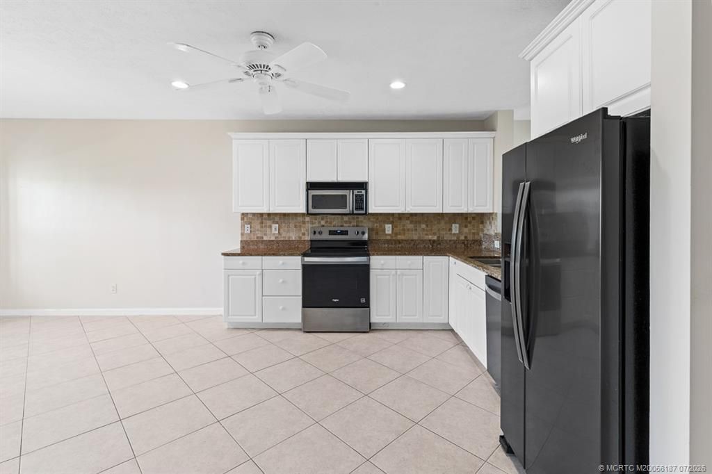 2127 SE Wild Meadow Circle, Port Saint Lucie, FL 34952 Photo