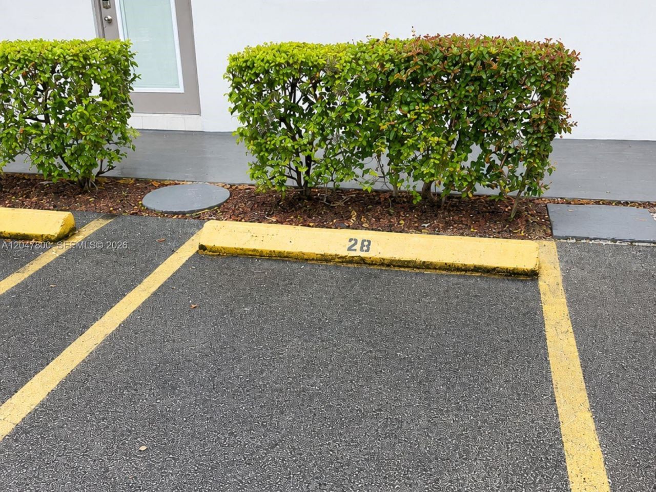 4700 NW 35th St , Unit 411, Lauderdale Lakes, FL 33319 Photo