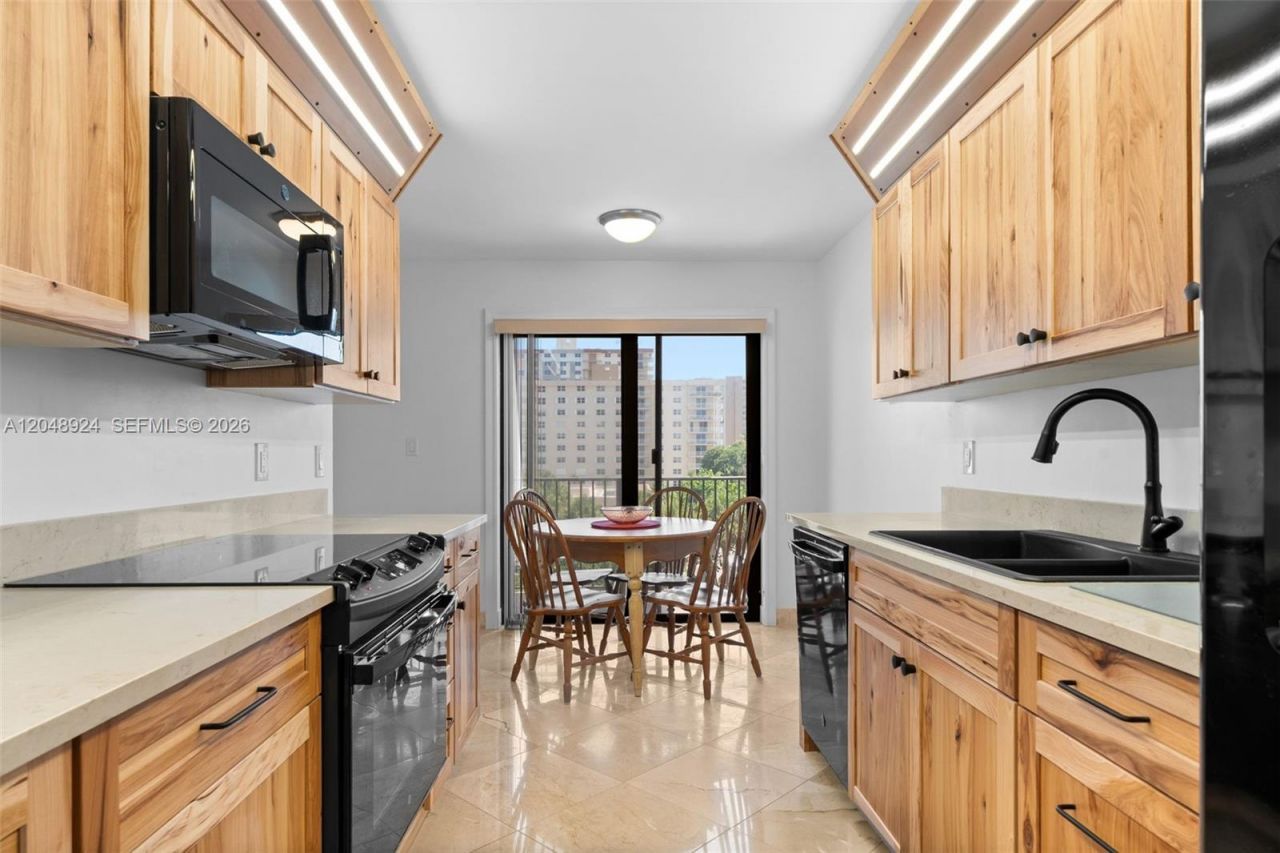 1201 S Ocean Dr , Unit 410S, Hollywood, FL 33019 Photo