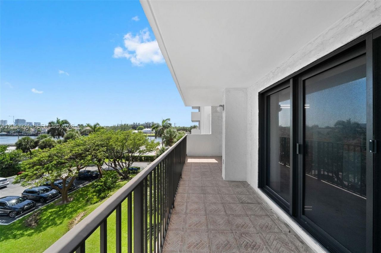 1201 S Ocean Dr , Unit 410S, Hollywood, FL 33019 Photo
