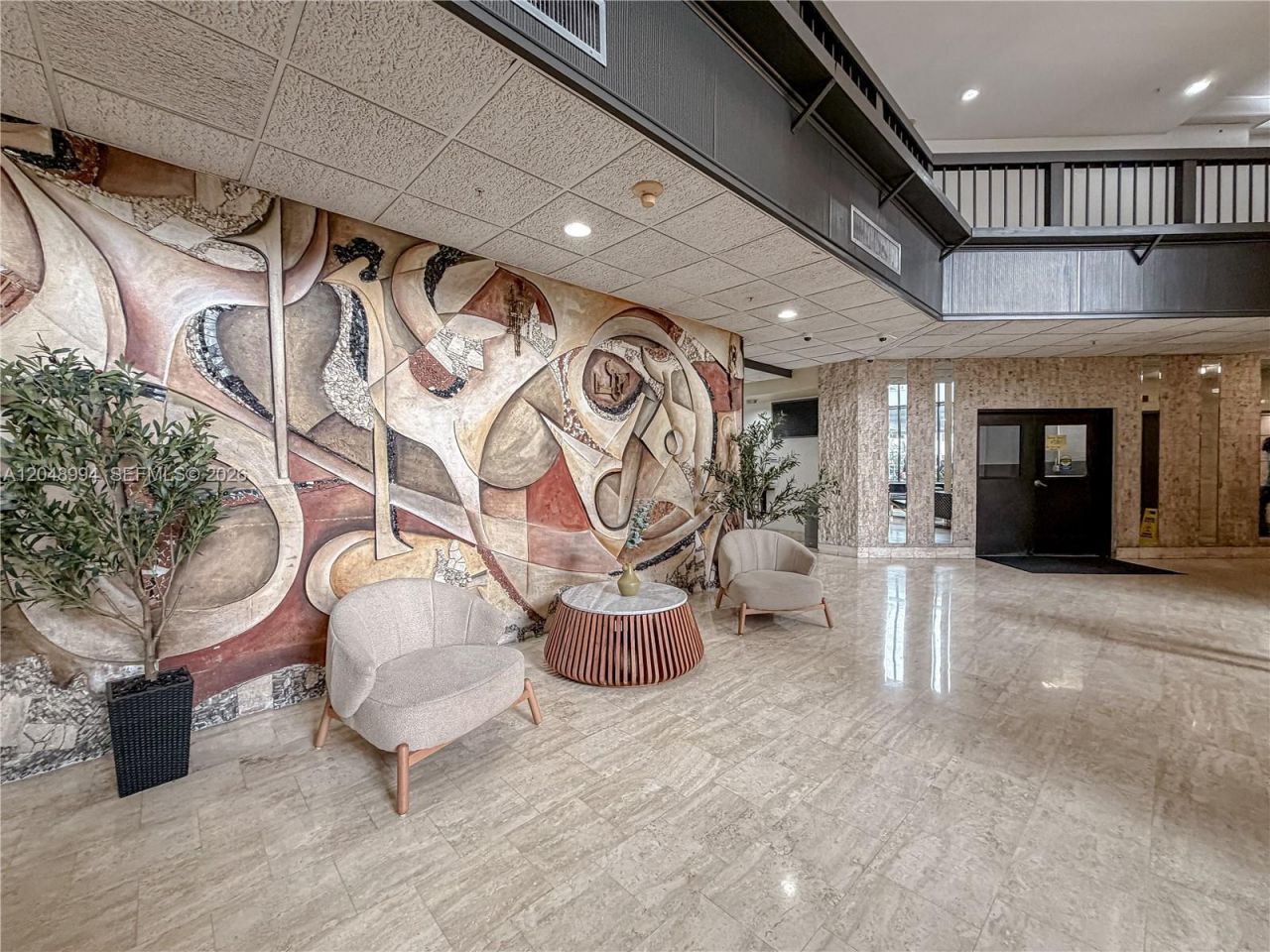 2750 NE 183rd St , Unit 2108, Aventura, FL 33160 Photo