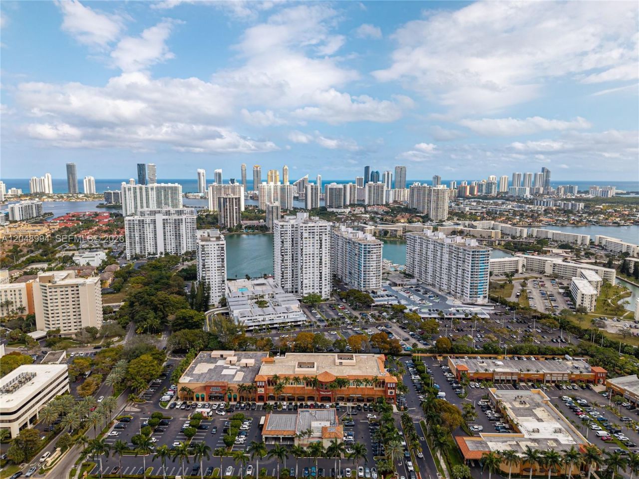 2750 NE 183rd St , Unit 2108, Aventura, FL 33160 Photo