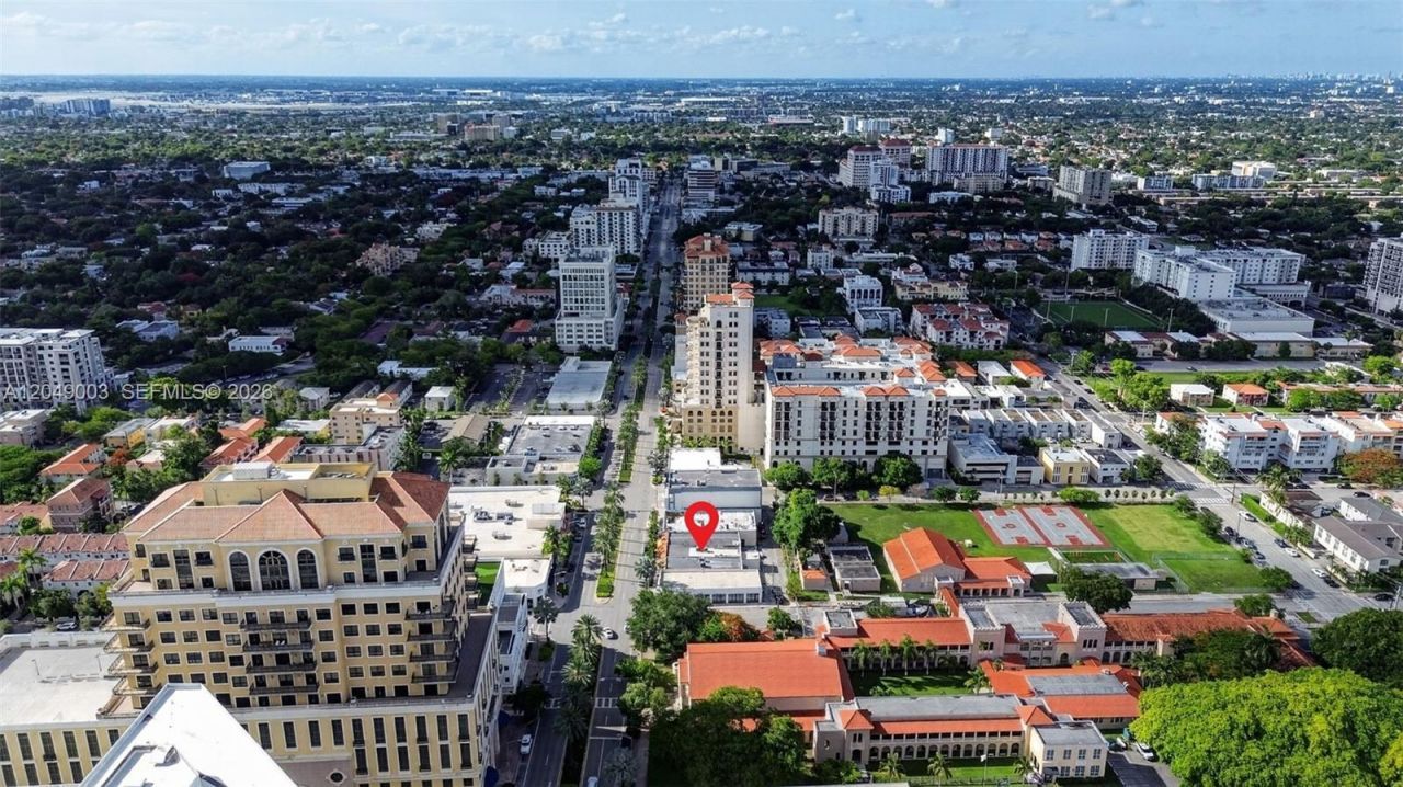 2170 NW Flagler Ter , Miami, FL 33125 Photo