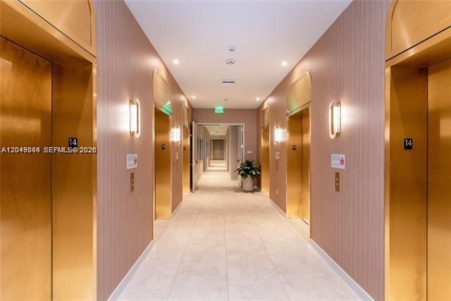 77 SE 5th St, Unit 1704, Miami, FL 33131 Photo