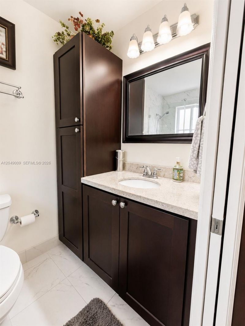 5800 W 18th Ln, Hialeah, FL 33012 Photo