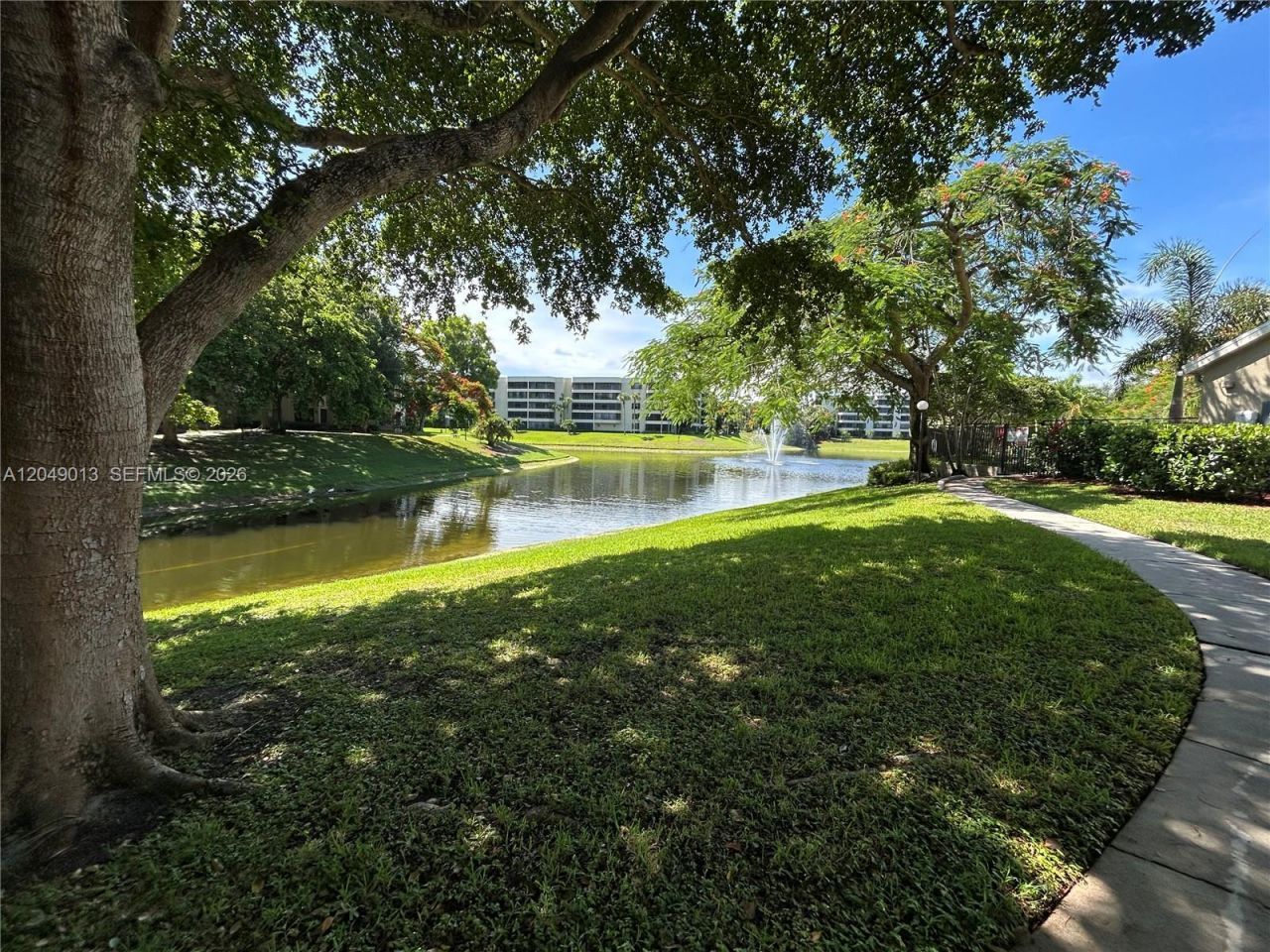 1780 Palm Cove Blvd, Unit 6-306, Delray Beach, FL 33445 Photo