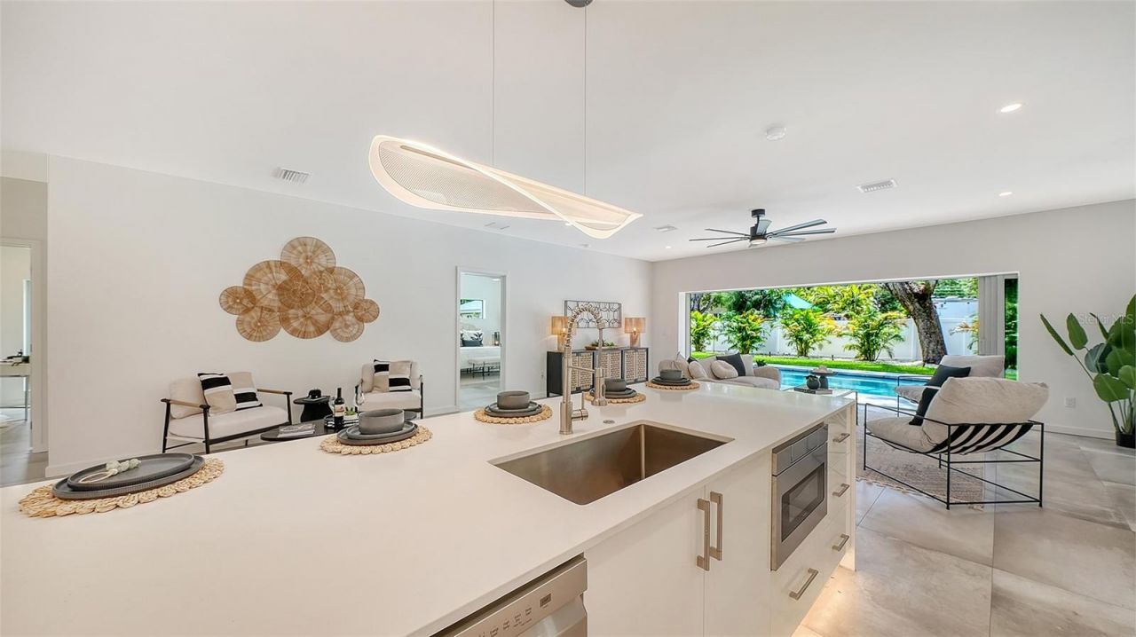 2050 Euclid Terrace, Sarasota, FL 34239 Photo