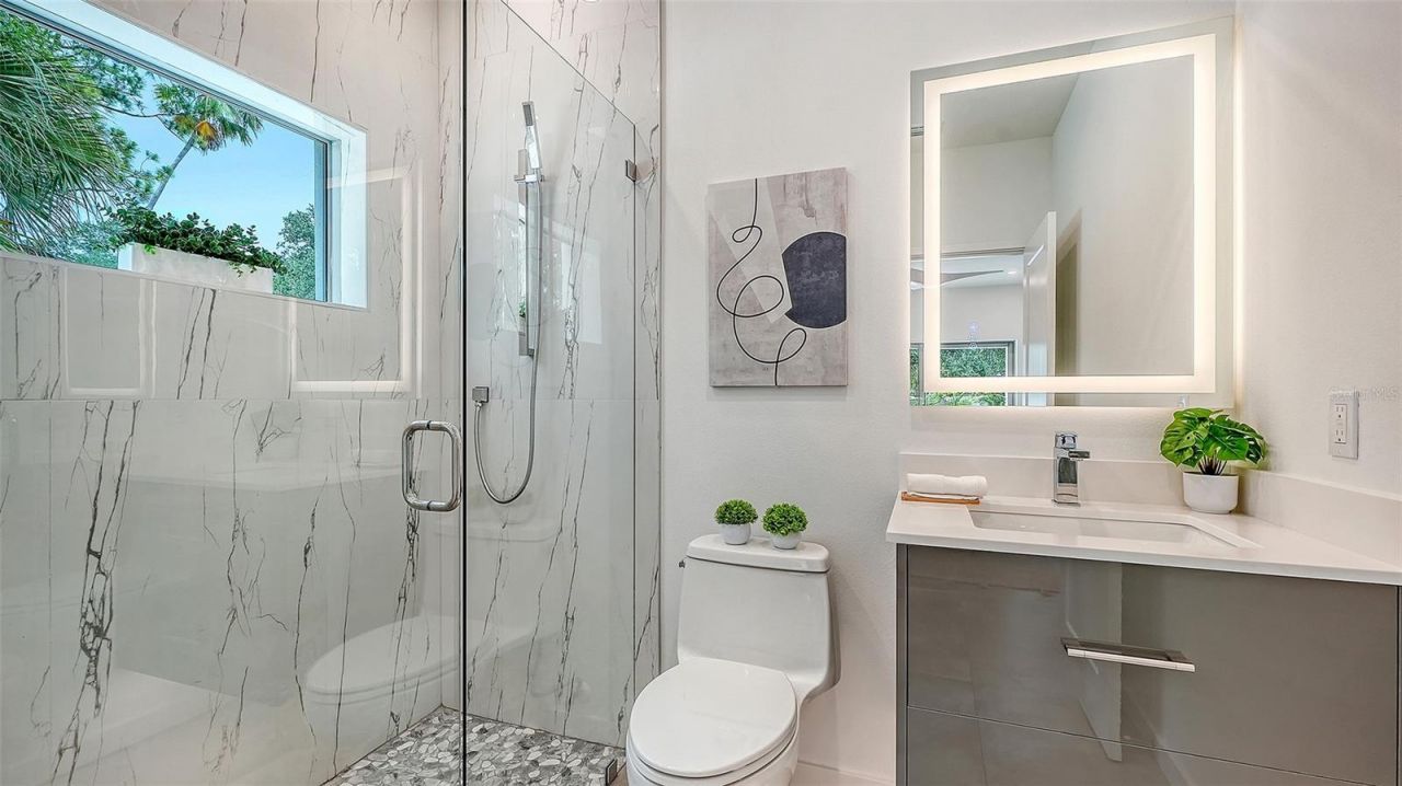 2050 Euclid Terrace, Sarasota, FL 34239 Photo