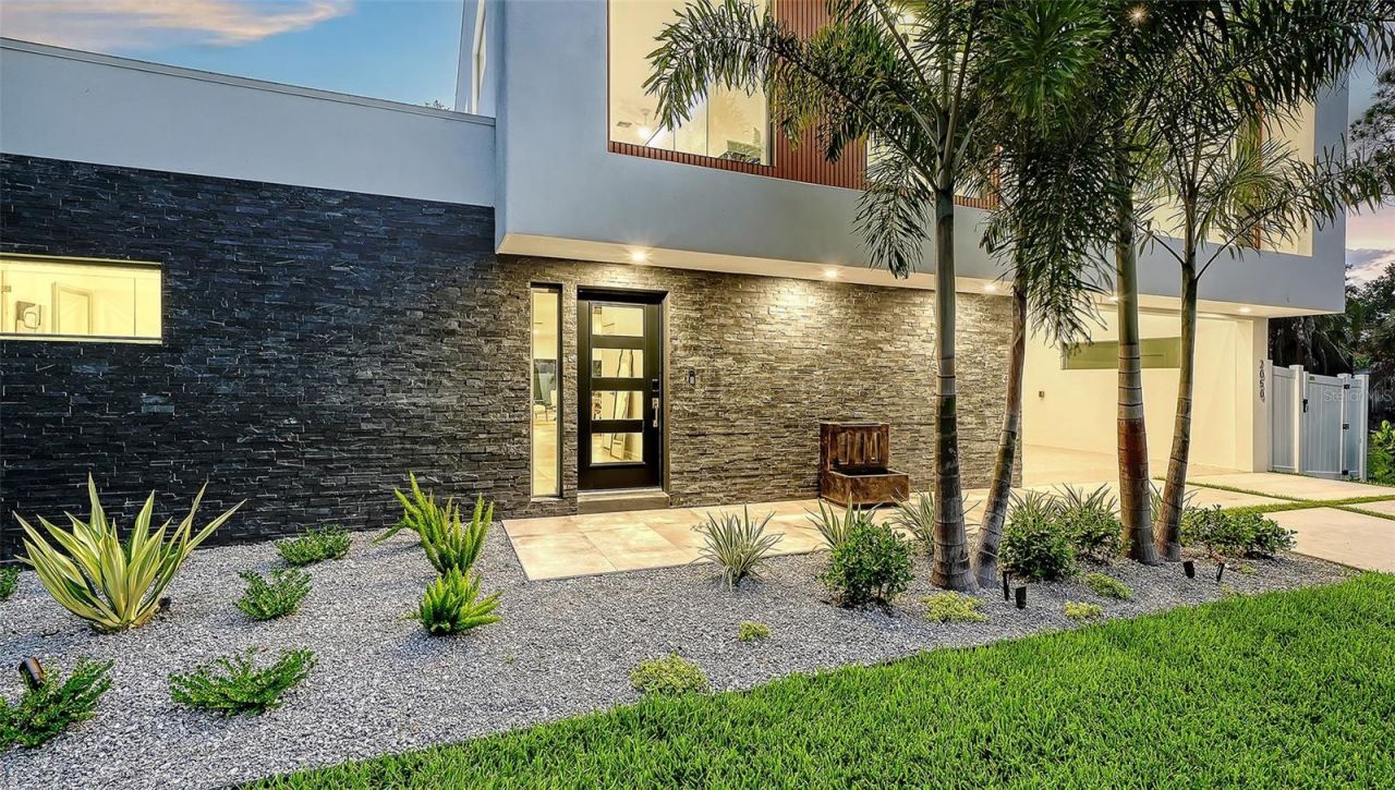 2050 Euclid Terrace, Sarasota, FL 34239 Photo