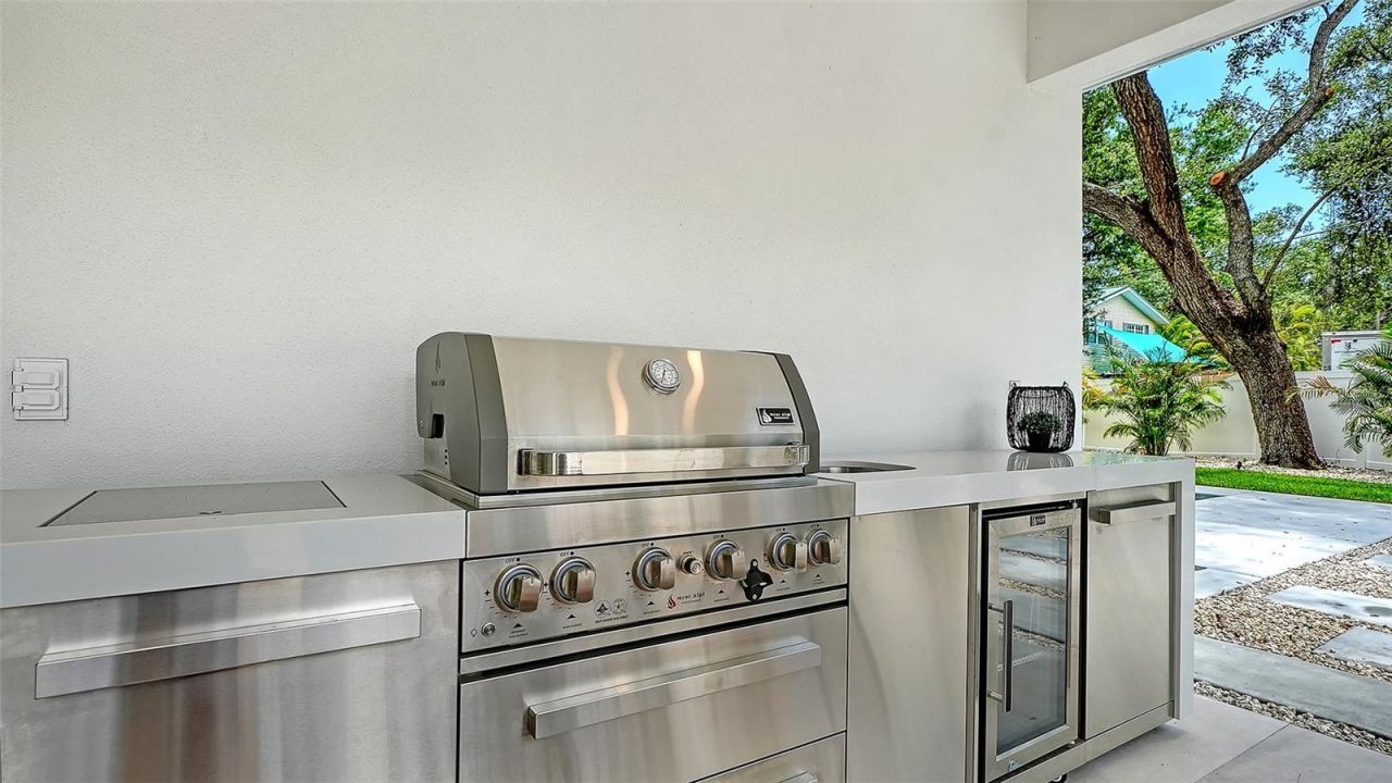 2050 Euclid Terrace, Sarasota, FL 34239 Photo