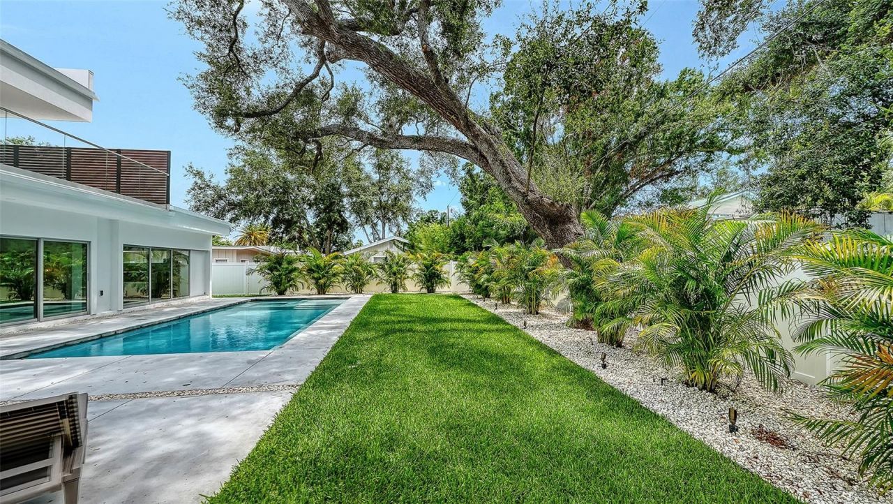 2050 Euclid Terrace, Sarasota, FL 34239 Photo