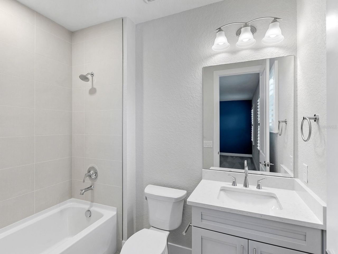17974 Palmiste Drive, Lakewood Ranch, FL 34202 Photo