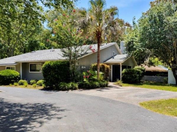 3915 NW 7TH PLACE , GAINESVILLE, FL 32607
