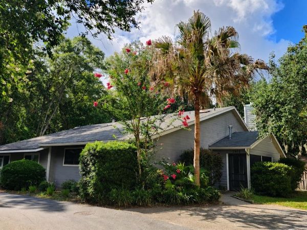 3915 NW 7TH PLACE , GAINESVILLE, FL 32607