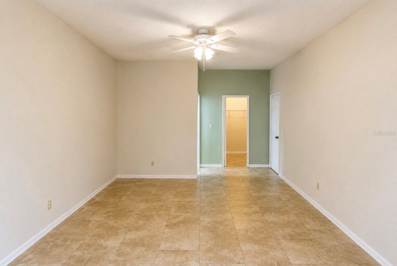 3915 NW 7th Place , Gainesville, FL 32607 Photo