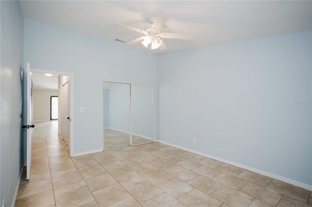 3915 NW 7th Place , Gainesville, FL 32607 Photo
