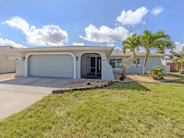 541 CARMEL ROAD , VENICE, FL 34293