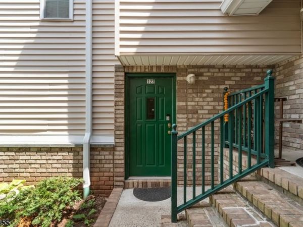 122 Rip Van Dam Ct, Montgomery, NJ 08502
