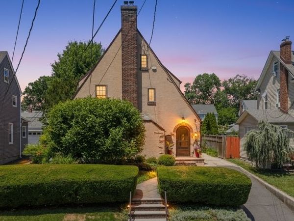 1030 Sterling Rd, Union, NJ 07083