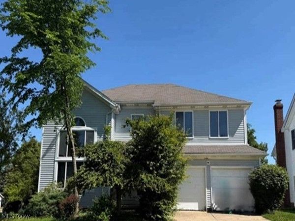 5141 Austen Lane , Richmond Heights, OH 44143