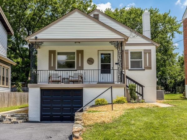 6030 Graceland Avenue, Golf Manor, OH 45237