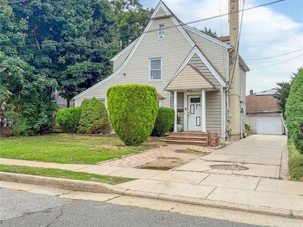 117 Warner Avenue, Hempstead, NY 11550