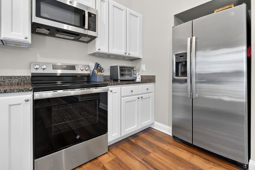 146 Robert Conway Ct. Photo 10