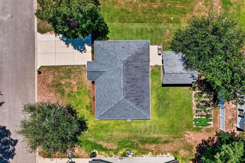 146 Robert Conway Ct. Photo 33