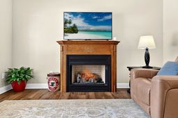 146 Robert Conway Ct. photo 4