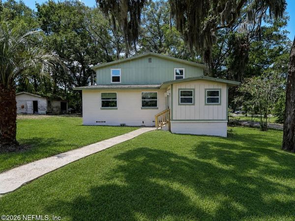 9762 BAYVIEW Avenue, Jacksonville, FL 32208