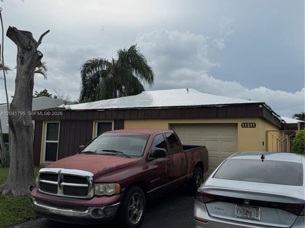 11511 SW 83rd Ter , Miami, FL 33173