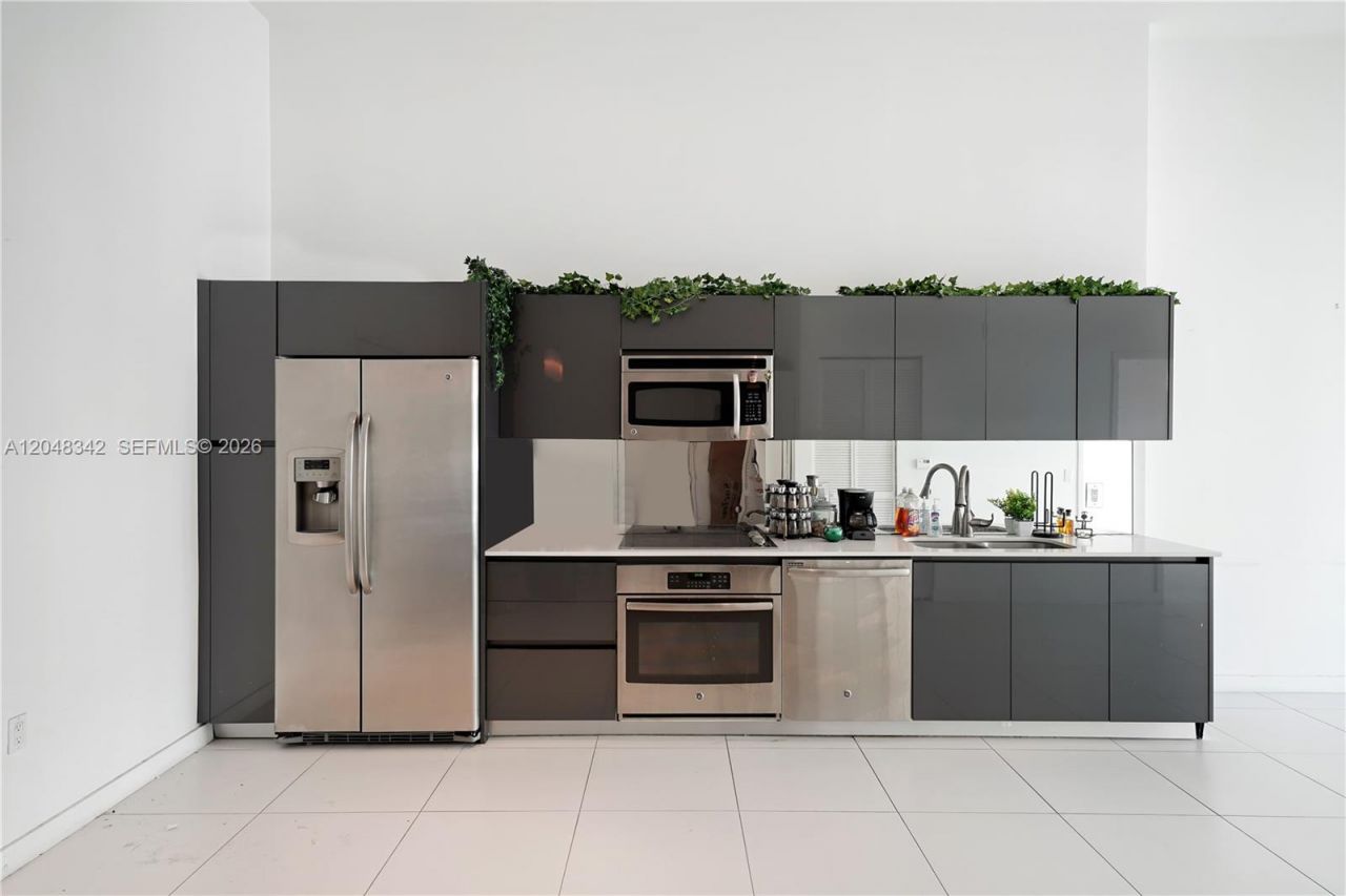 31 SE 6th St , Unit 2706, Miami, FL 33131 Photo