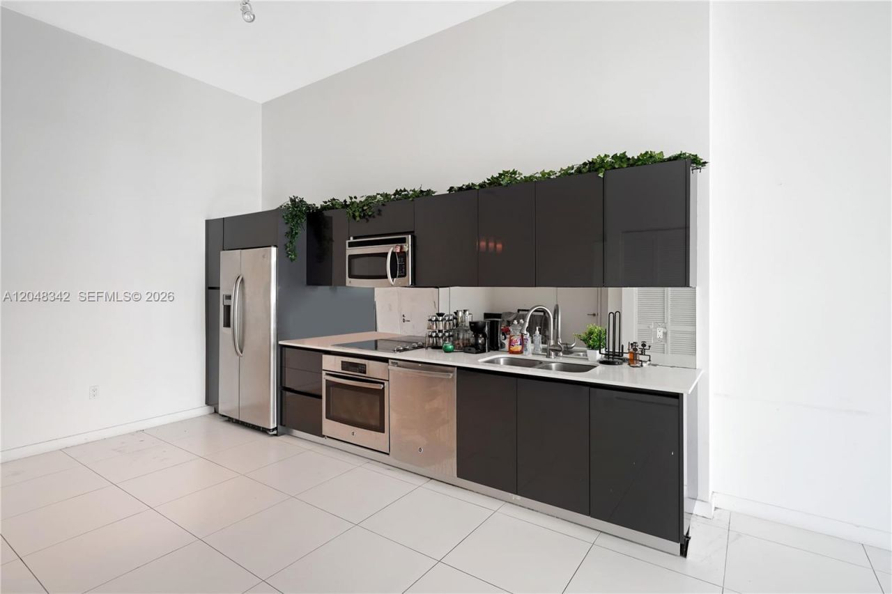 31 SE 6th St , Unit 2706, Miami, FL 33131 Photo