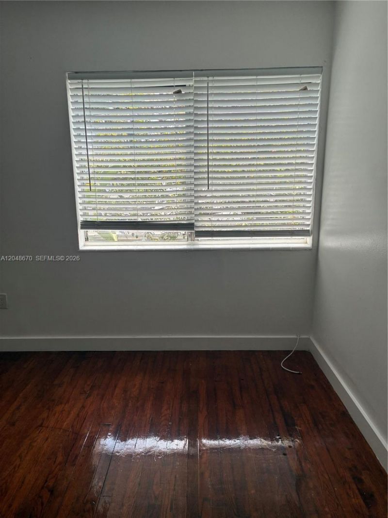 8020 Abbott Ave, Unit 6, Miami Beach, FL 33141 Photo