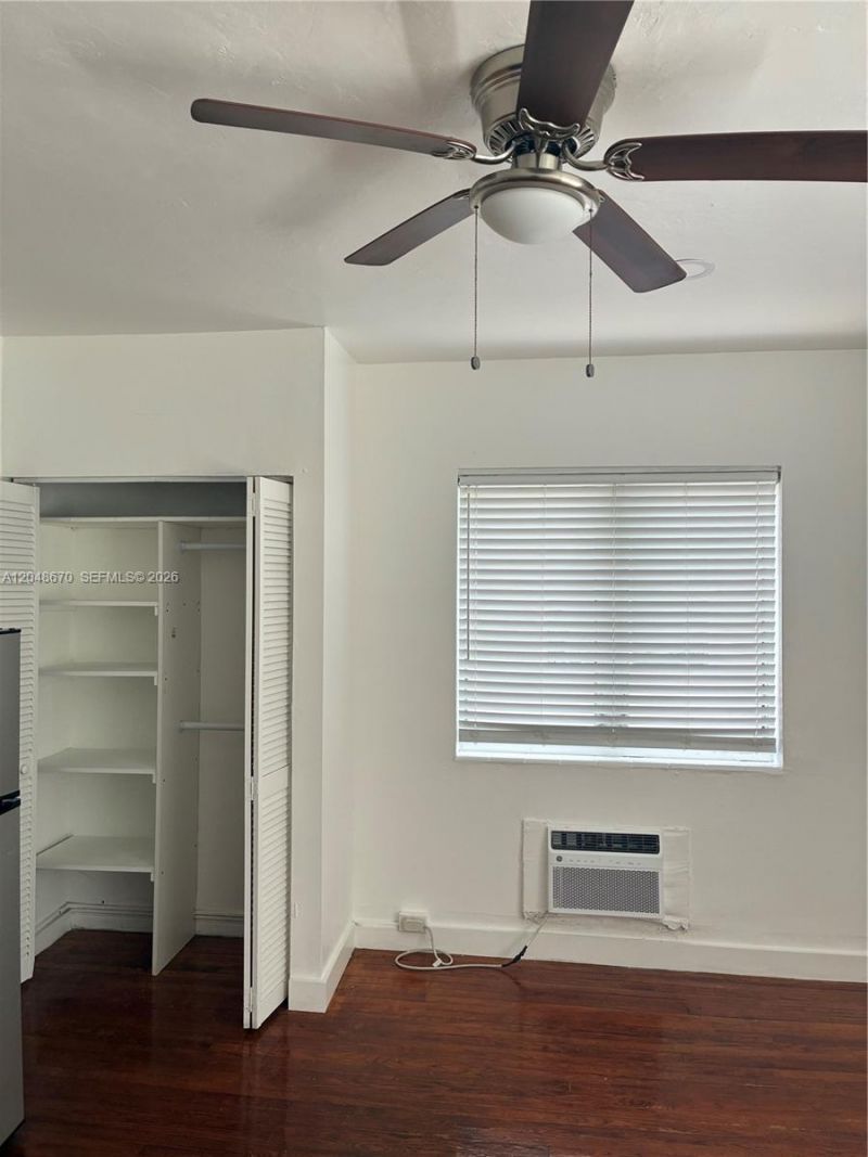 8020 Abbott Ave, Unit 6, Miami Beach, FL 33141 Photo