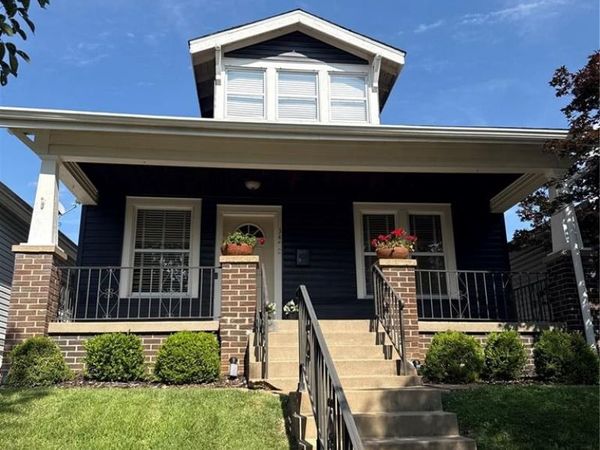 3472 Macklind Avenue, St Louis, MO 63139