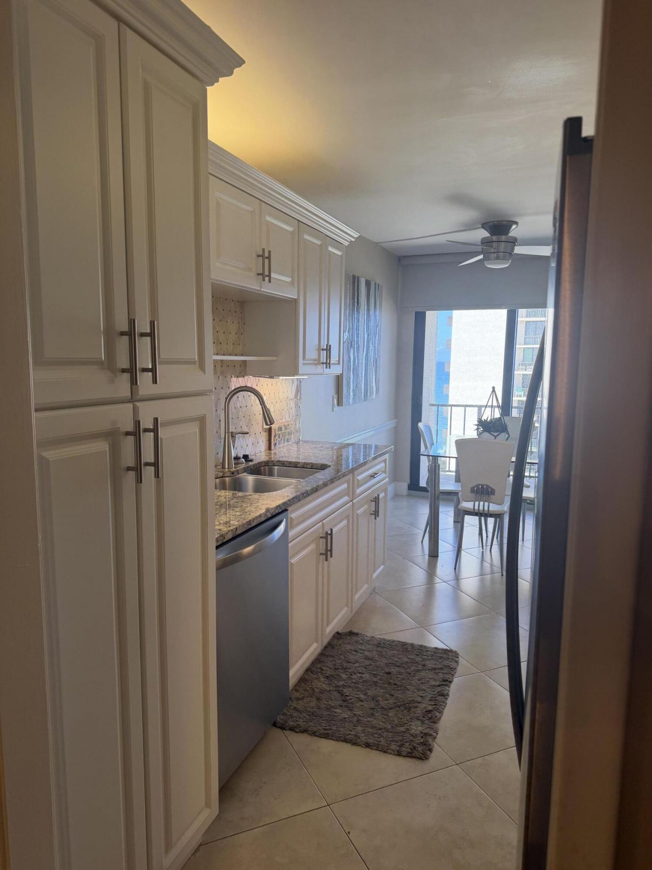 4200 N Ocean Drive, Unit 2-802, Singer Island, FL 33404 Photo