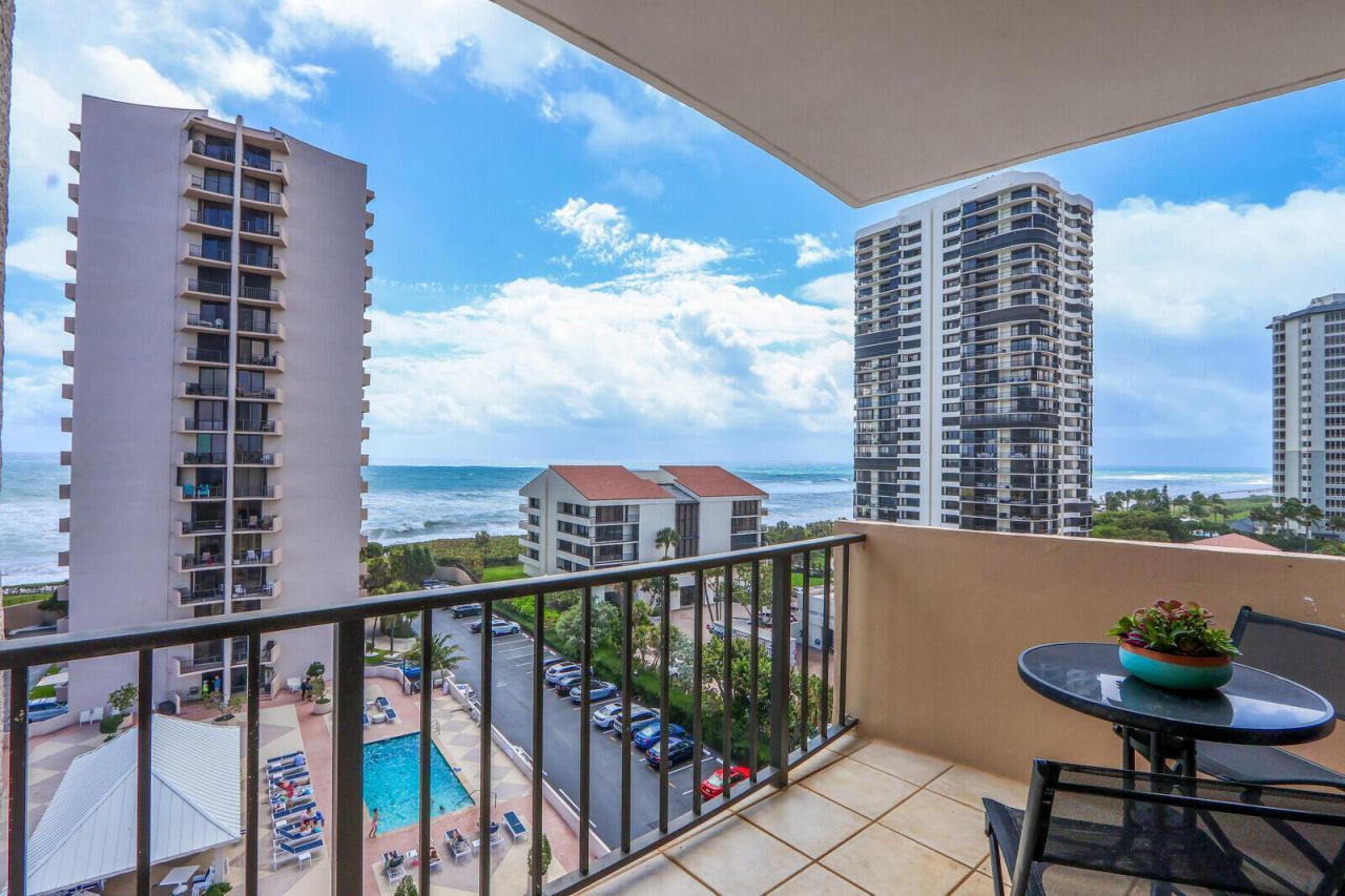 4200 N Ocean Drive, Unit 2-802, Singer Island, FL 33404 Photo