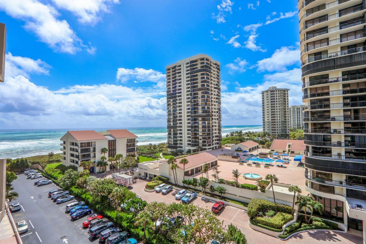 4200 N Ocean Drive, Unit 2-802, Singer Island, FL 33404 Photo