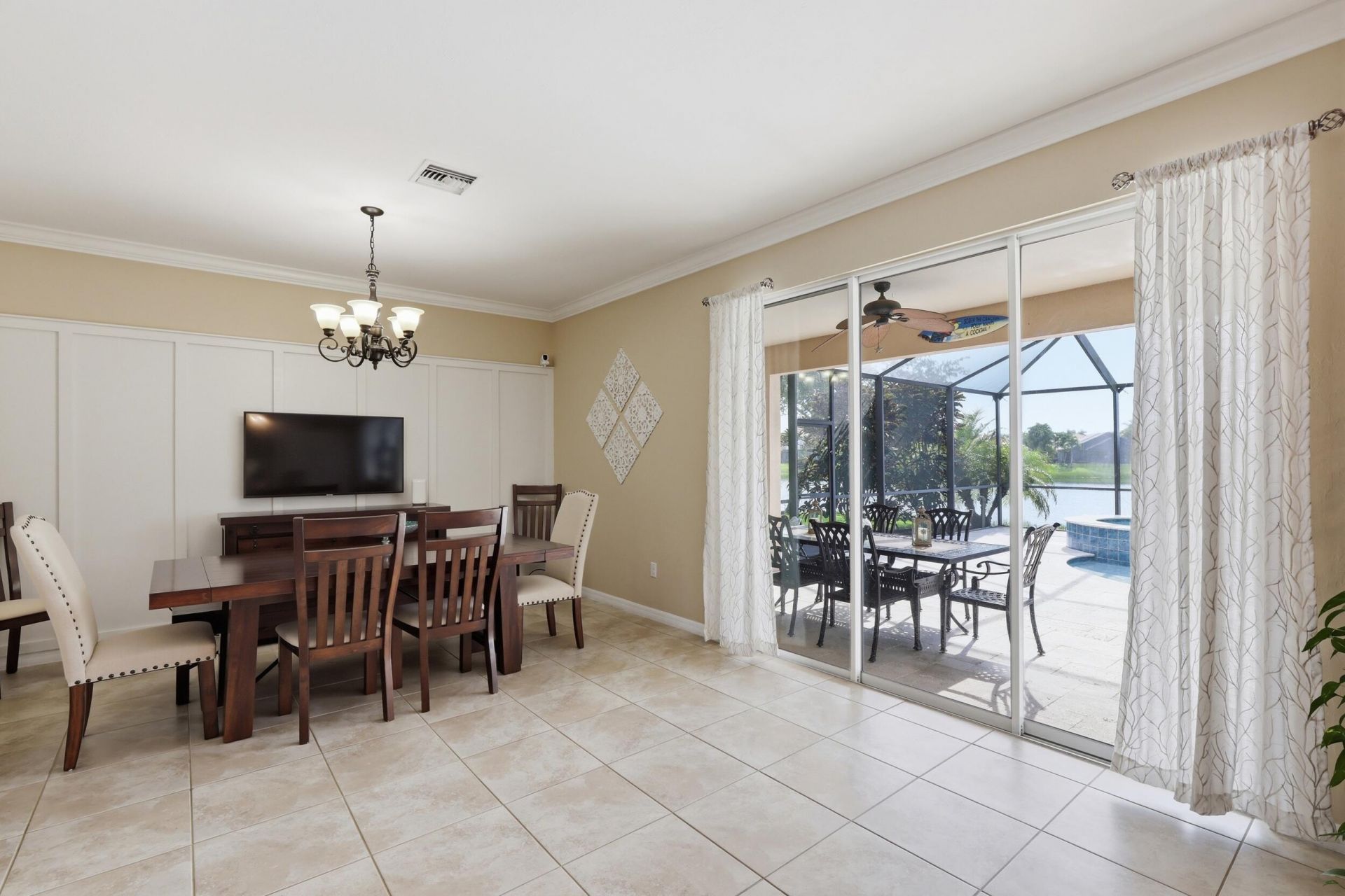 1517 Birdie Drive, Naples, FL 34120 Photo